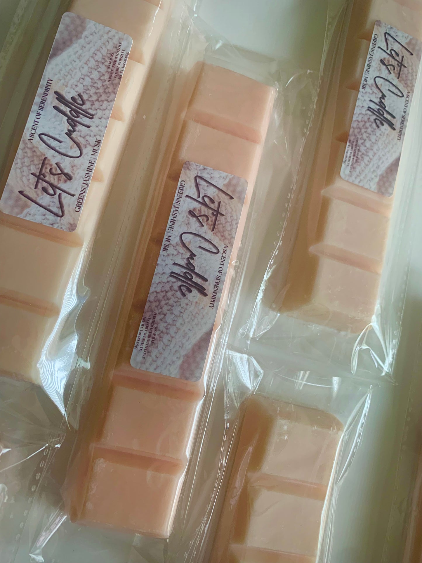 Let’s Cuddle-Wax Melt Snap Bar